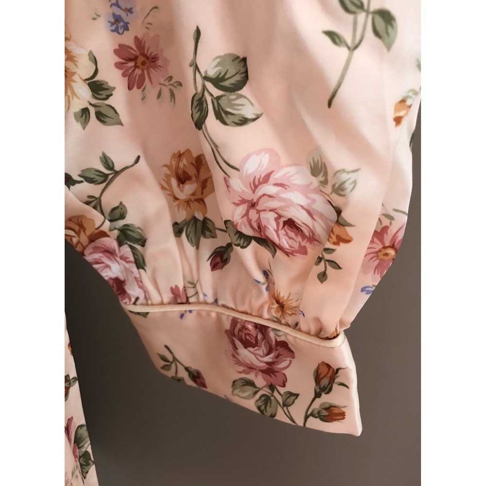 Vtg Barbizon Nightgown Satin Peach Floral Long Sleeve Granny Cottagecore Size XL - Picture 4 of 9